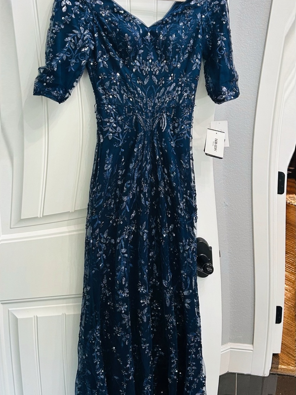 Oleg Cassini Navy Blue Embellished V-Neck Formal Dress